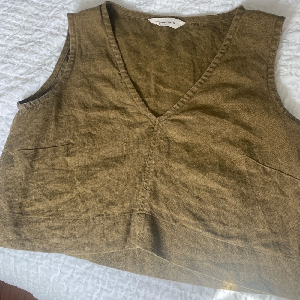 Elizabeth Suzann Polly crop, S